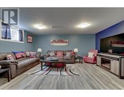 6 WINTERGREEN Crescent - 19