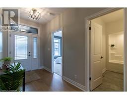 82 DUCHESS Drive - 2