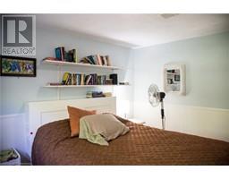 4 LOCHMOOR Avenue - 18