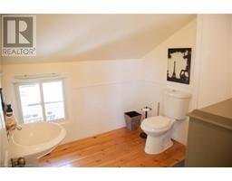 4 LOCHMOOR Avenue - 26