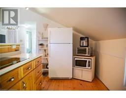 4 LOCHMOOR Avenue - 31