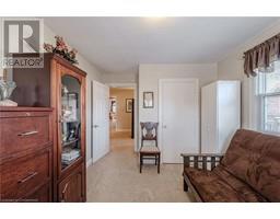 109 TALBOT Street N - 27