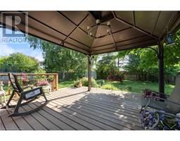 1 RAVINE CRT - 27