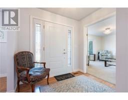 1 RAVINE CRT - 4