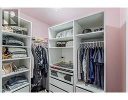 232 DONLY Drive S - 27