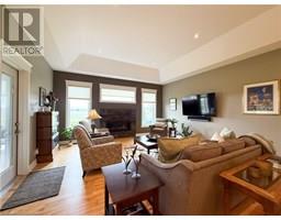104 LAM Boulevard - 10