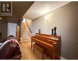 104 LAM Boulevard - 29