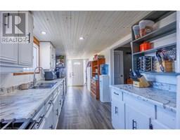 11 REIDY Street - 10