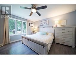 45 WINTERGREEN Crescent - 18
