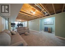 45 WINTERGREEN Crescent - 24