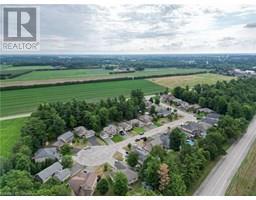 45 WINTERGREEN Crescent - 5