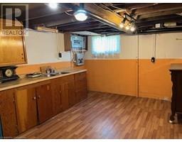 3 HOLTBY Street - 5