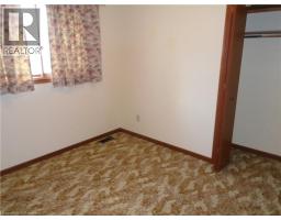 10 SHERIDAN Boulevard - 12