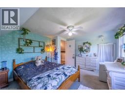 258 LYNN VALLEY Road - 10