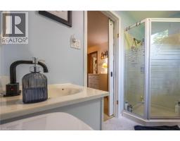 258 LYNN VALLEY Road - 16