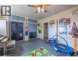 258 LYNN VALLEY Road - 24