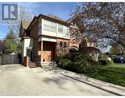 109 TALBOT Street N - 1