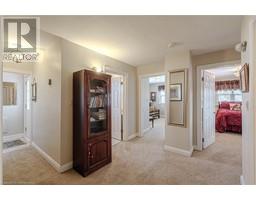 109 TALBOT Street N - 21