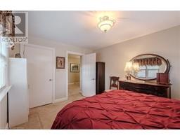 109 TALBOT Street N - 23