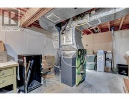 251 MONTCLAIR Crescent - 21