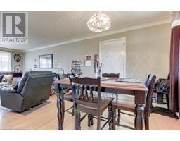 251 MONTCLAIR Crescent - 6