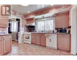 251 MONTCLAIR Crescent - 8