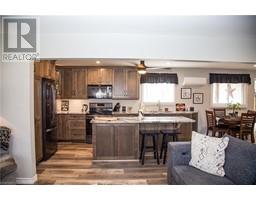 831 MAIN Street - 11