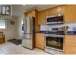 1489 8TH CONC RD Concession - 27