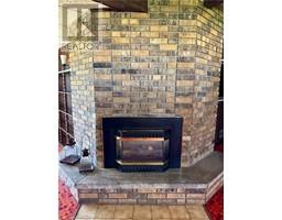 483 MAIN Street E - 22