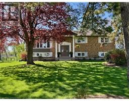 483 MAIN Street E - 27