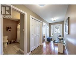 19 SOMERSET Drive UnitNo. 1 - 4