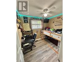 124 OAK Street - 16