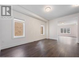 64 MACKLIN Street - 14