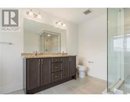 64 MACKLIN Street - 27