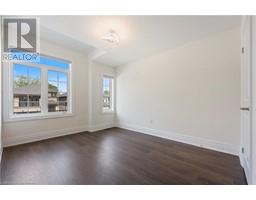 64 MACKLIN Street - 31