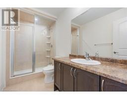 64 MACKLIN Street - 33