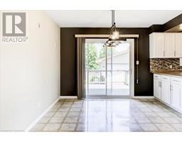 87 LYNNDALE Road - 13