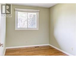 87 LYNNDALE Road - 23