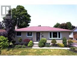 87 LYNNDALE Road - 6