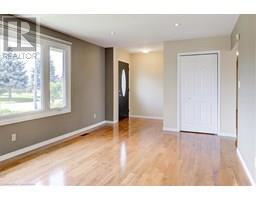 87 LYNNDALE Road - 8