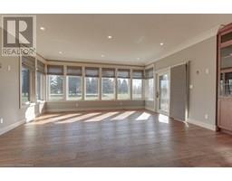 35 VIOLA Court - 12