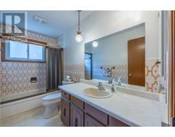 99 LYNNDALE Road - 13