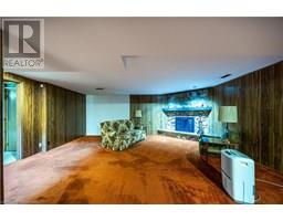 99 LYNNDALE Road - 21