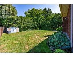 99 LYNNDALE Road - 27