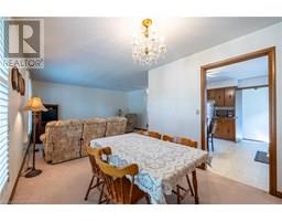 99 LYNNDALE Road - 8