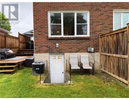 132 KING HIRAM Street - 32
