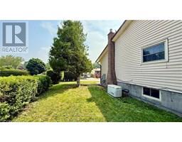 31 AARON Drive - 26