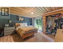 555 TURKEYPOINT Road - 10