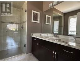 179 ANGLER AVENUE Avenue - 25