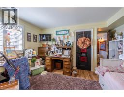 140 BROWN Street - 33